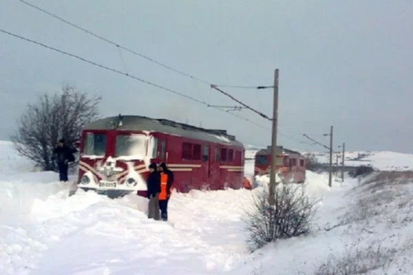 Вижте къде има аварии по жп мрежата, движението на влаковете е затруднено 