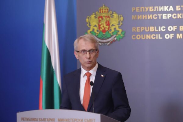 С няколко ключови стъпки правителството готви честен балотаж
