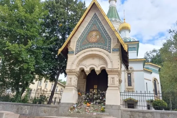 Руската църква в България: Изчакване на решение след три месеца от заявлението за собственост.