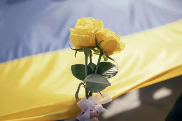 Знак на солидарност и подкрепа за Украйна: Синьо-жълти светлини ще озарят Министерския съвет утре вечер