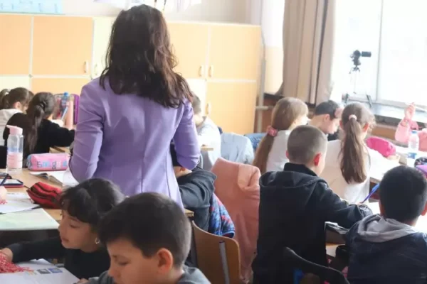 Наука или насилие? Учителите у нас са все по-честа цел на агресия.