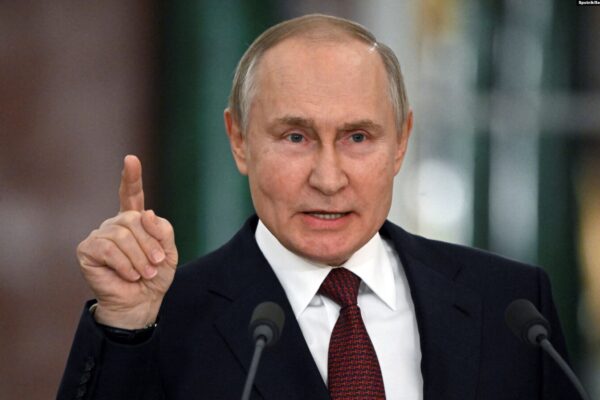 Самопровъзгласилият се президент на Руската федерация се опитва да легализира властта си 
