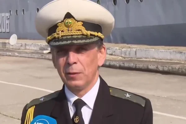 Военноморските сили на България отбелязоха деня на храбростта с официална церемония във Варна