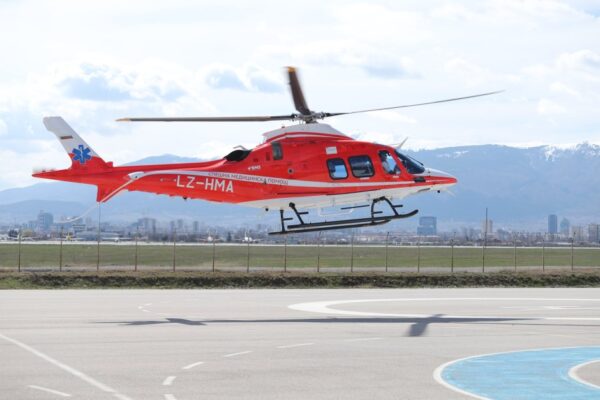 От края на май ще започне работа първият медицински хеликоптер