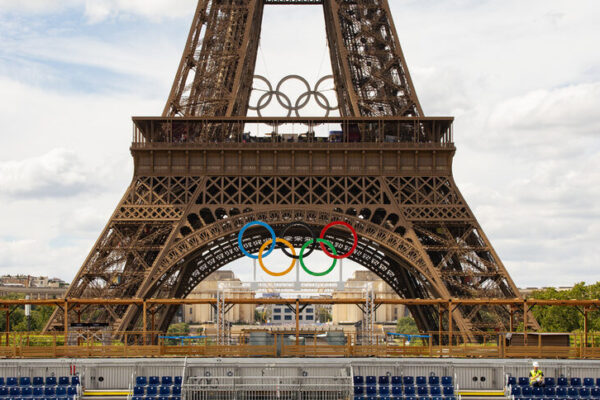 Пътеводител за Олимпийските игри в Париж 2024: Транспорт, достъп и приложения.