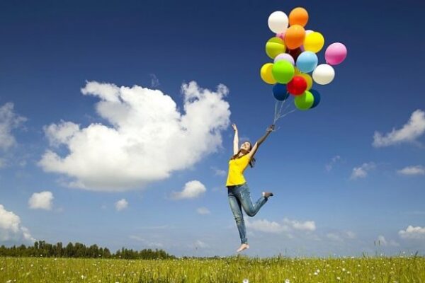 64% от българите определят изминалата година като щастлива, показва проучване на „Тренд.