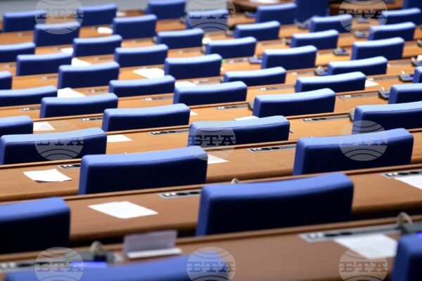 Парламентът обсъжда създаването на временна комисия по пътната безопасност