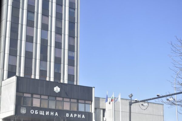 Таксите скачат: Варна актуализира ценоразписа за редица общински услуги