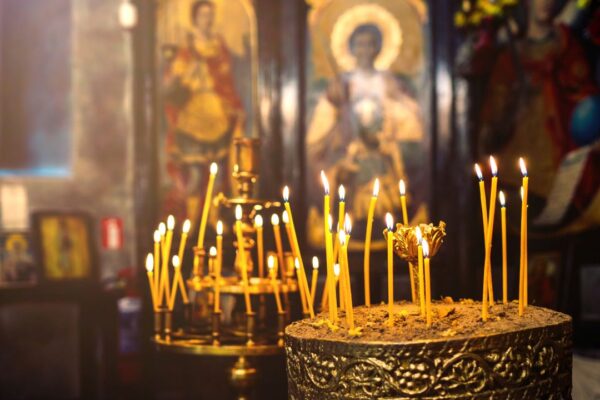 Неделя на Слепия: Чудото на Христос и значението на духовната просветленост.