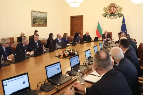 Правителството въведе промени в трудовото законодателство: Какво трябва да знаят работещите