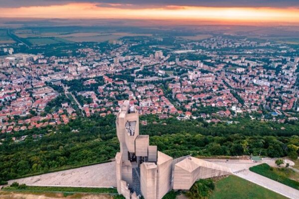 Термокамери, капани и дронове: издирването на мистериозно диво животно край Шумен продължава