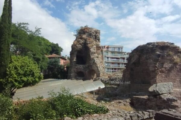 „Опознай Варна“: Инициатива за популяризиране на културно-историческите забележителности в града.