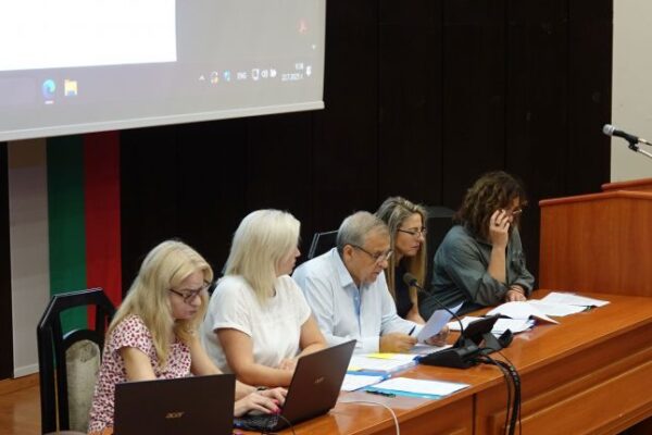 Варненската комисия по култура и духовно развитие одобри четири кандидатури за „Почетен гражданин на Варна“.