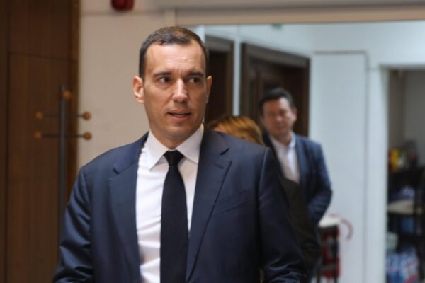 София планира да смени обслужващата банка: Кметът Васил Терзиев търси одобрение от Столичния общински съвет.