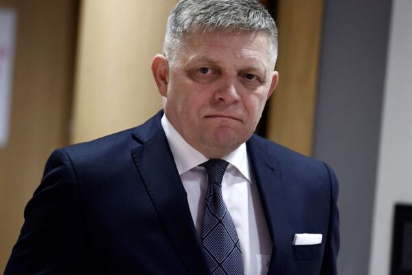Проруският курс на Роберт Фицо: политика на страх вместо солидарност