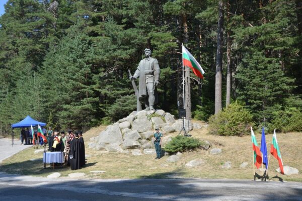 Отбелязване на 122 години от Илинденско-Преображенското въстание в село Попови ливади.