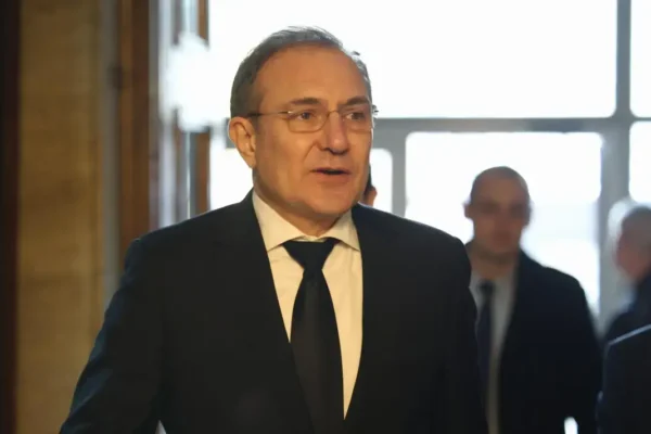 Социалното министерство отпуска до 7500 лв. на засегнати от огнената стихия