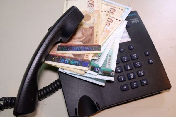 Нова схема за телефонни измами във Варна