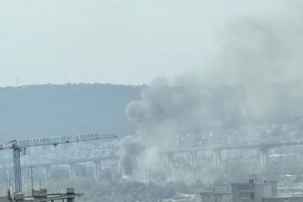 Пожар под Аспарухов мост унищожи техника и хале
