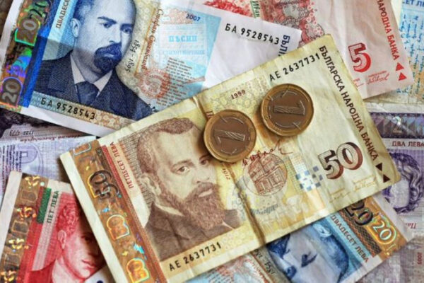 Общинският съвет във Варна отпусна помощи и увеличи местата в социален център