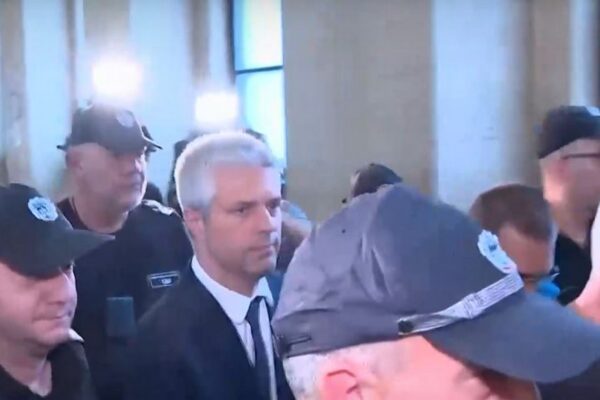 Съдът решава дали Коцев остава зад решетките