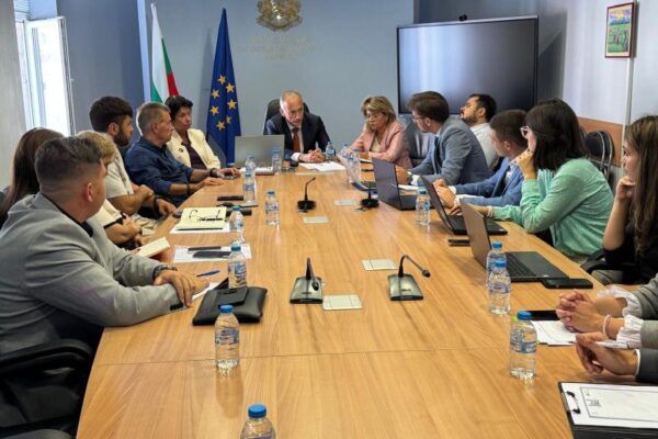 МОН работи по създаването на национално представителство на ученическите съвети