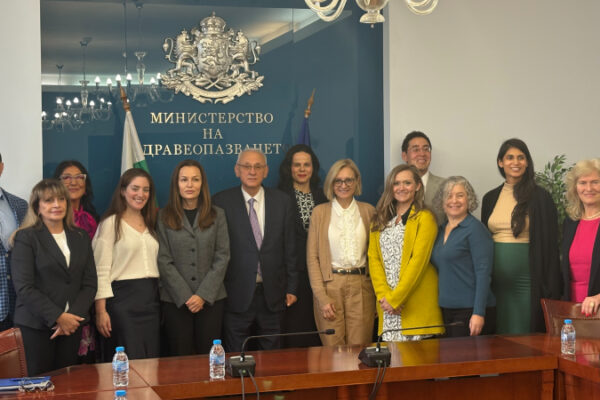 Американски педиатри обмениха опит с български лекари по проект на „Америка за България“