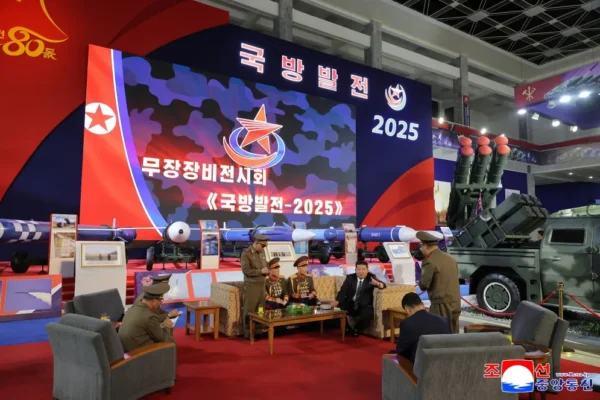 „Defence Development 2025“ в Пхенян: демонстрация на сила или сигнал към света?