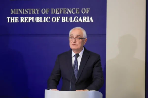 Министър Запрянов: Модернизацията на армията е национален приоритет