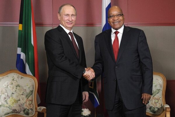 Дъщерята на Зума е заподозряна, че е набирала африканци за участие във войната на страната на Русия