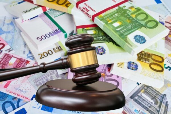 Шокиращи предложения за бюджета на съдебната система: Високи заплати и замразяване на назначенията.