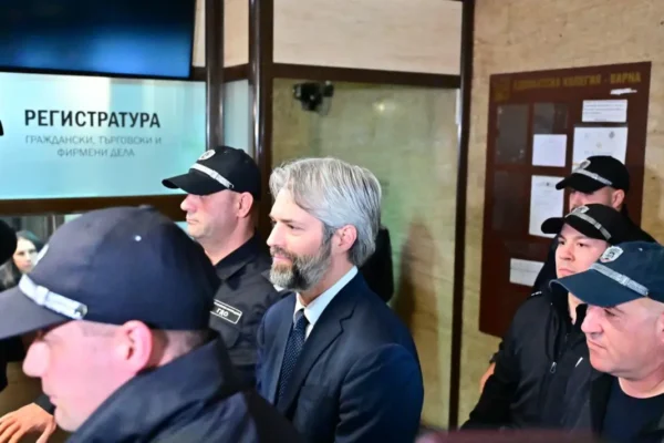 Съдът във Варна променя мярката на кмета Коцев след почти пет месеца арест