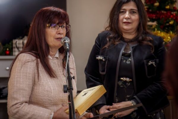 Областният управител на Варна връчи годишни награди за постижения в навечерието на Коледните и Новогодишни празници.