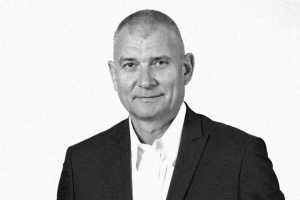 Напусна ни Цветан Атанасов: Създателят на Ретро музея във Варна.