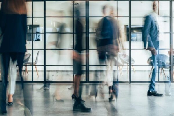 22 евро на ден при командировка: Правителството прие нови правила