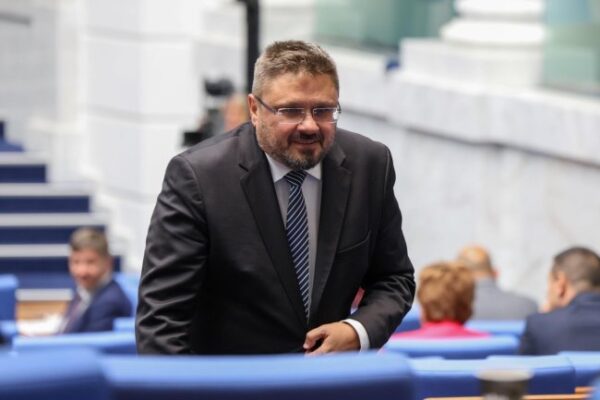 Кирил Вълчев преизбран единодушно за генерален директор на БТА.