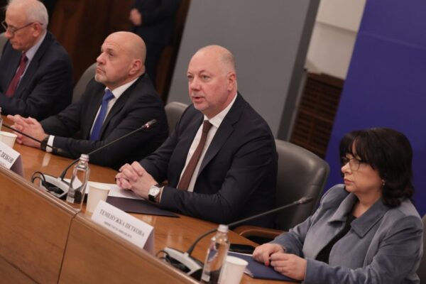 Тристранният съвет даде зелена светлина на ревизирания Бюджет 2026