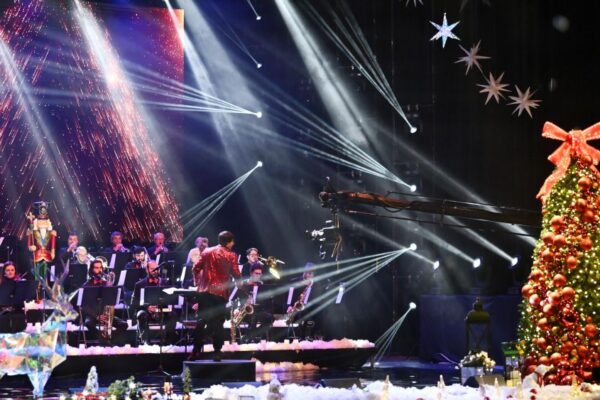 Благотворителен концерт обединява звезди и млади таланти за каузата на болните деца.