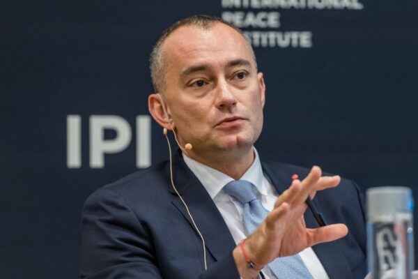 Николай Младенов може да оглави изпълнителния комитет за управление на Ивицата Газа.