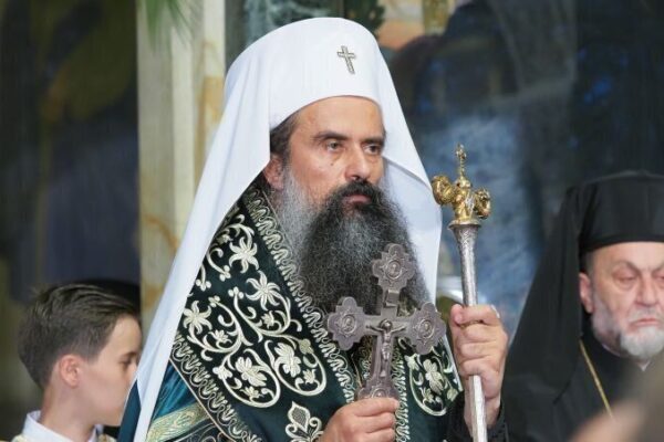 Патриарх Даниил отправи послание за мир и любов на Бъдни вечер