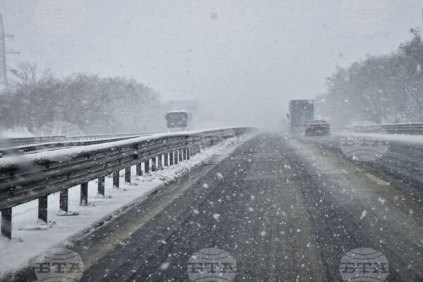 Шофьорите да се подготвят за зимни условия – очакват се снеговалежи и заледявания.