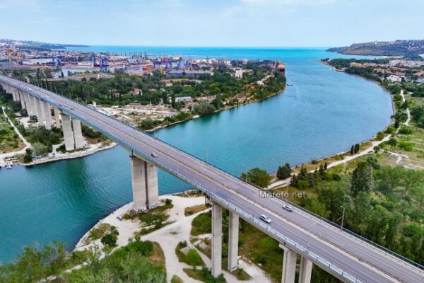 Варна търси решения за ремонта и алтернативите на Аспарухов мост.