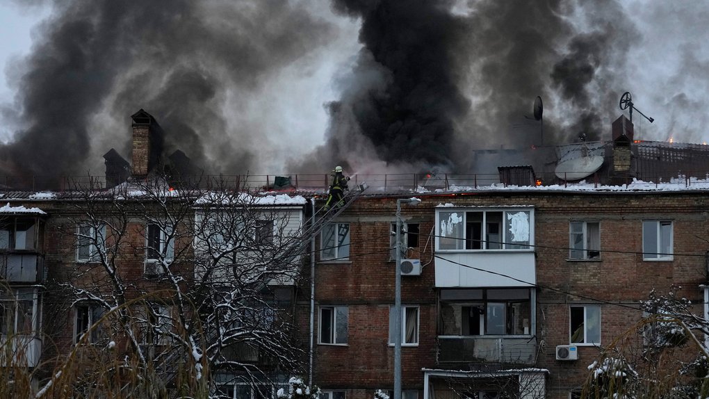 Зимна война срещу цивилните: какво означава масираната руска атака срещу Украйна за Европа