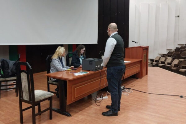 Напомняне: Варненци могат да получат съдействие за еЗдраве в следващите дни