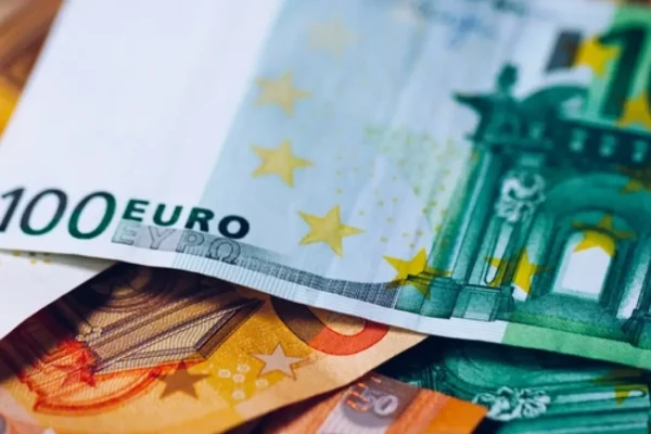 България е сред страните с най-нисък дял на държавния дълг в ЕС въпреки ръста