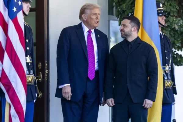 Зеленски и Тръмп обсъждат ситуацията в Украйна с европейските лидери