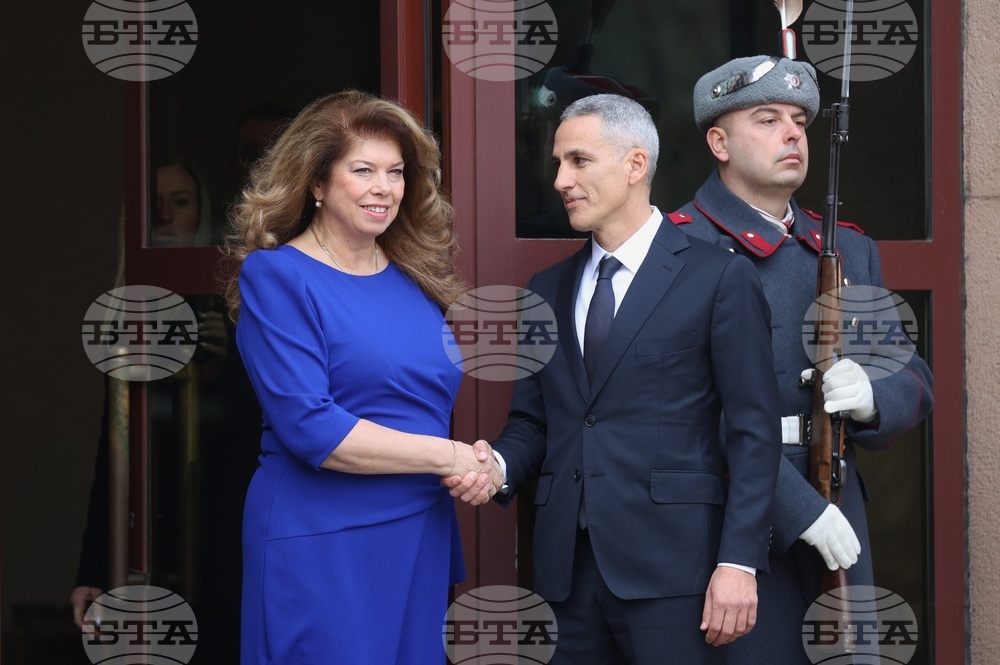 Илияна Йотова ще възложи на Андрей Гюров да състави служебно правителство.