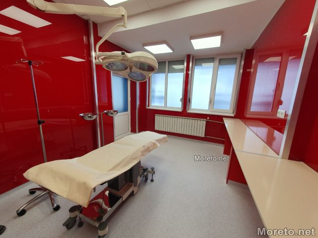 Кризата в МБАЛ „Св. Анна“ – Варна: Масови напускания на лекари и риск от закриване на отделения.