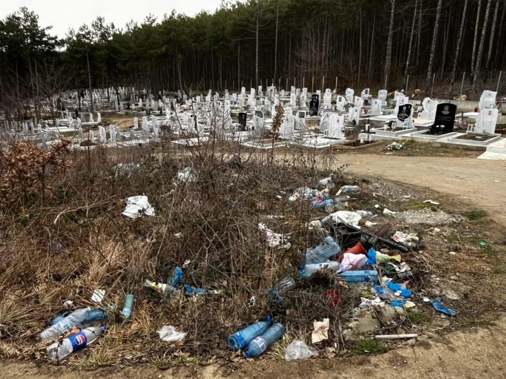 Варна събира доброволци за почистване край гробищния парк до Аладжа манастир