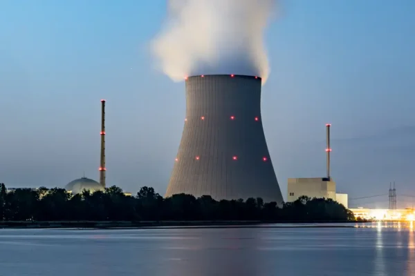 „Арктически експрес“ на по-висока цена: как войната променя всекидневния живот в Русия